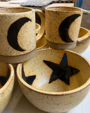 Load image into Gallery viewer, Sawkill Place Setting - Lucky Stars Bowls
