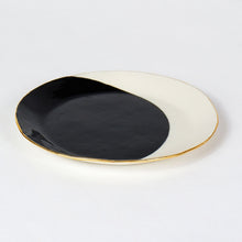 Load image into Gallery viewer, Black Lunar Place Settings - 6&quot; Cake Plate

