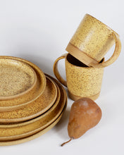 Load image into Gallery viewer, Sawkill Place Setting - Salad
